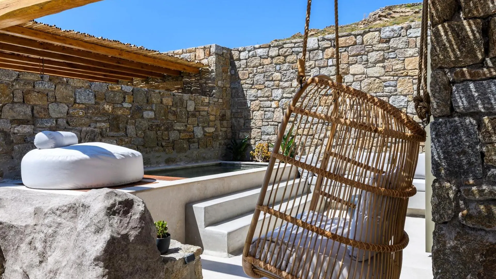 Panormos Bay Suites Luxury Resort