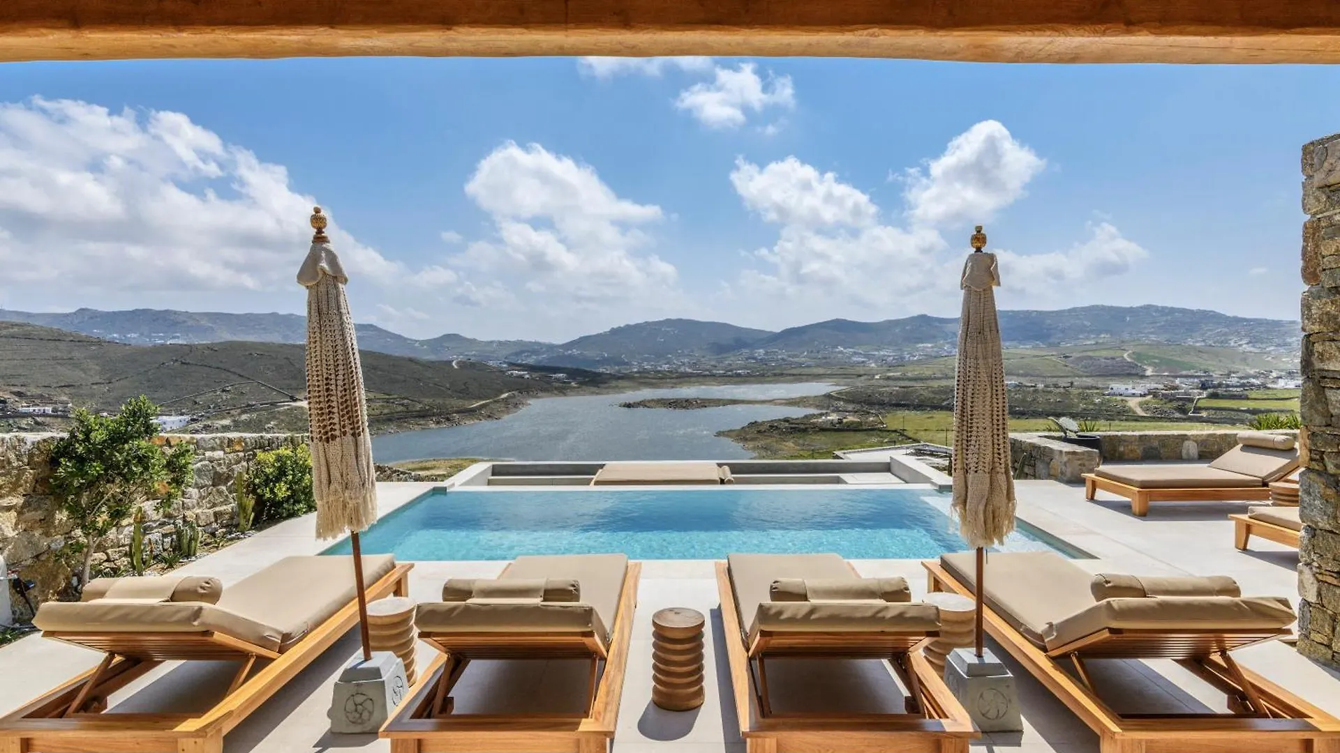 Panormos Bay Suites Luxury Resort فندق