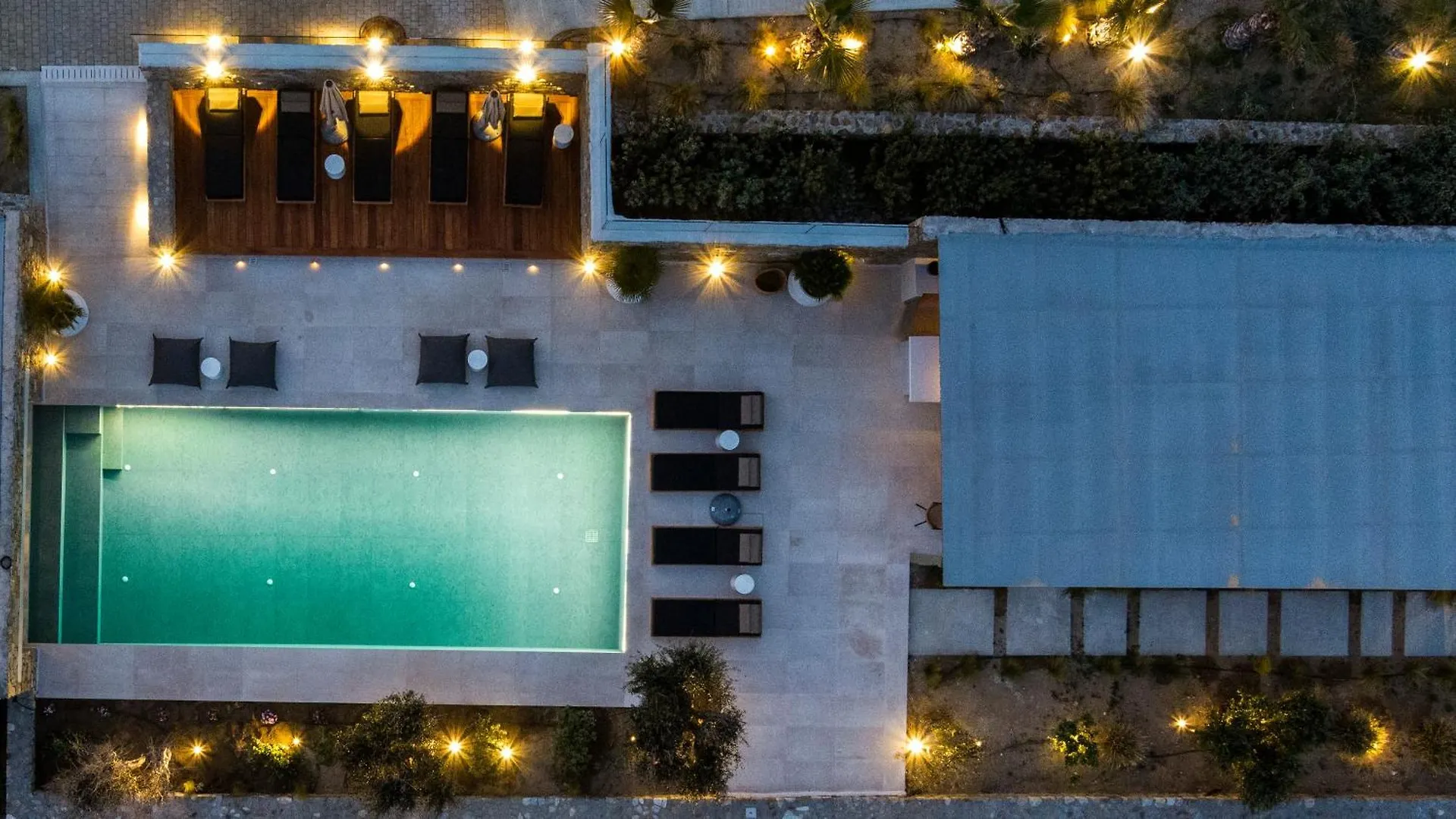 Panormos Bay Suites Luxury Resort 5*, بانورموس ميكونو