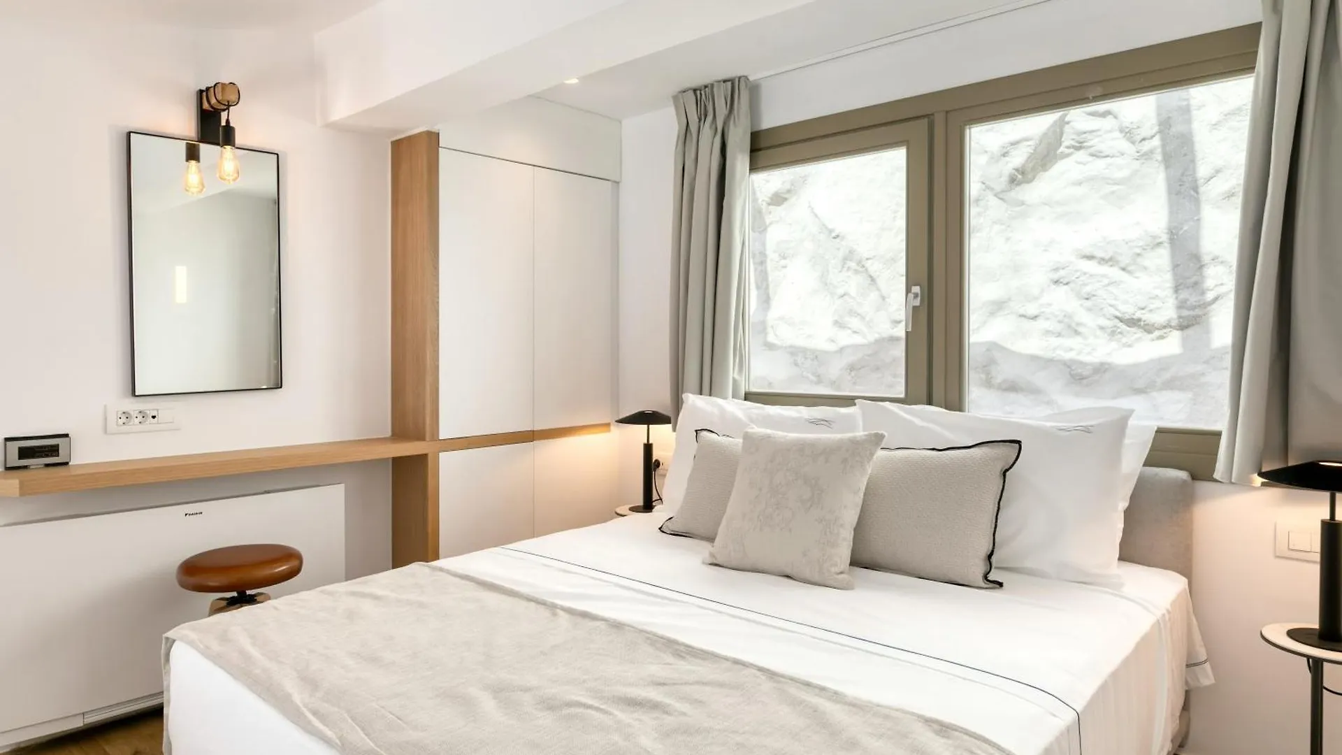 ***** מלון Panormos Bay Suites Luxury Resort יוון